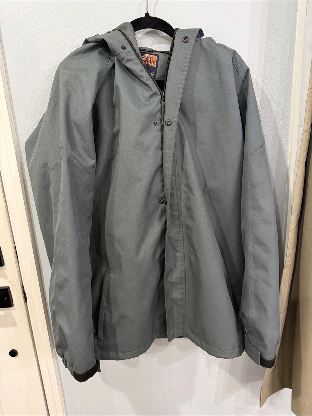 Duluth Trading Co Light Gray Hooded Rain Jacket